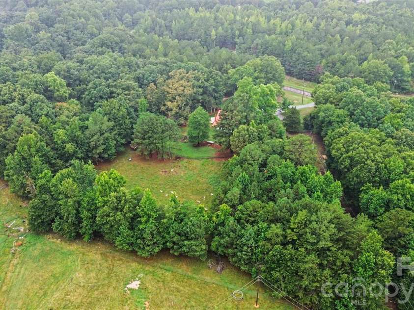 134 Mauney Farm Road, Cherryville, NC 28021.  MLS# CAR4408367, YatesRealty ID 44247. 