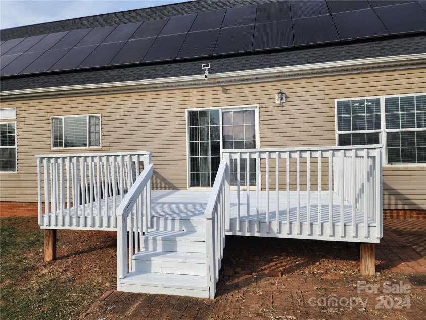 129 Burning Lane, Stony Point, NC 28678.  MLS# CAR4198643, YatesRealty ID 4425. 