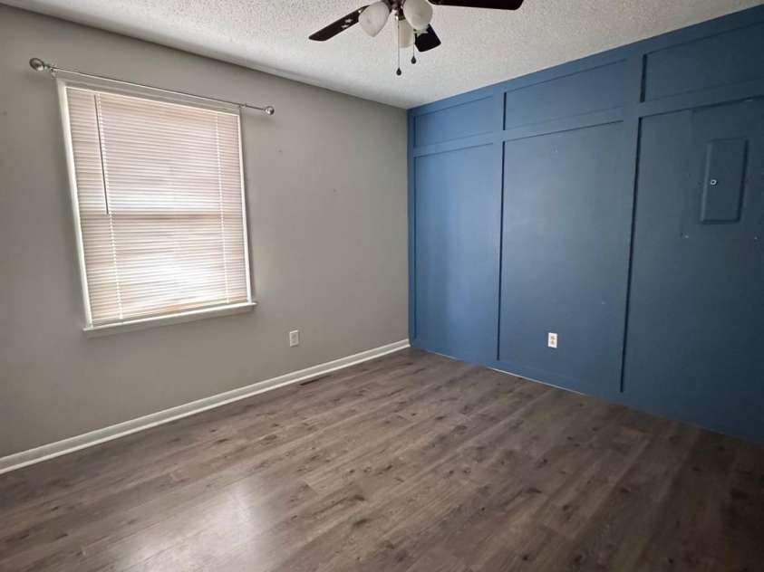 1511 Old Carriage Drive, Newton, NC 28658.  MLS# CAR4355697, YatesRealty ID 4425. 