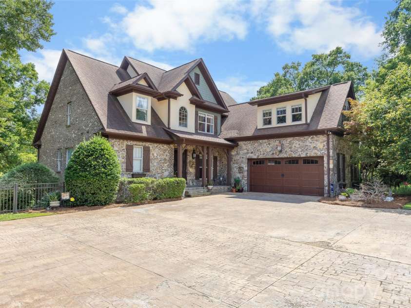 5301 Masons Ferry Road, Clover, SC 29710.  MLS# CAR4407219, YatesRealty ID 44253. 