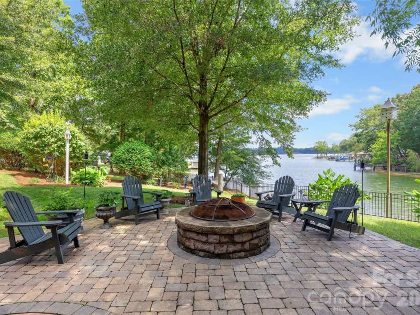 5301 Masons Ferry Road, Clover, SC 29710.  MLS# CAR4407219, YatesRealty ID 44253. 