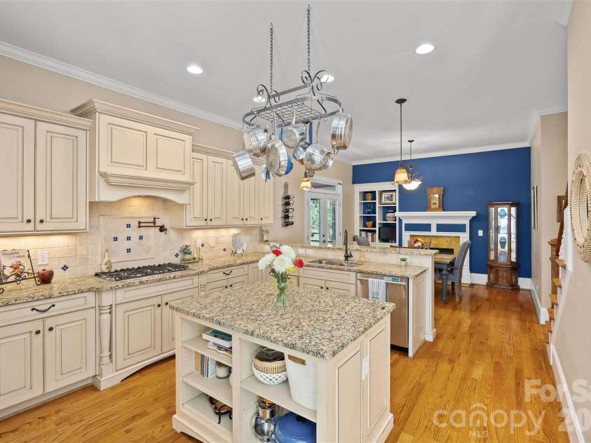 5301 Masons Ferry Road, Clover, SC 29710.  MLS# CAR4407219, YatesRealty ID 44253. 