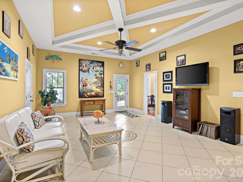 5301 Masons Ferry Road, Clover, SC 29710.  MLS# CAR4407219, YatesRealty ID 44253. 