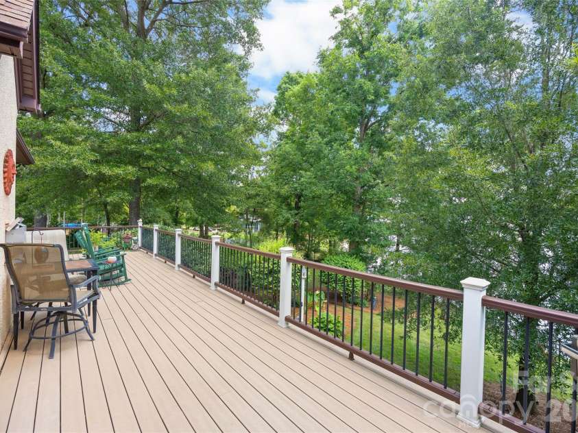 5301 Masons Ferry Road, Clover, SC 29710.  MLS# CAR4407219, YatesRealty ID 44253. 