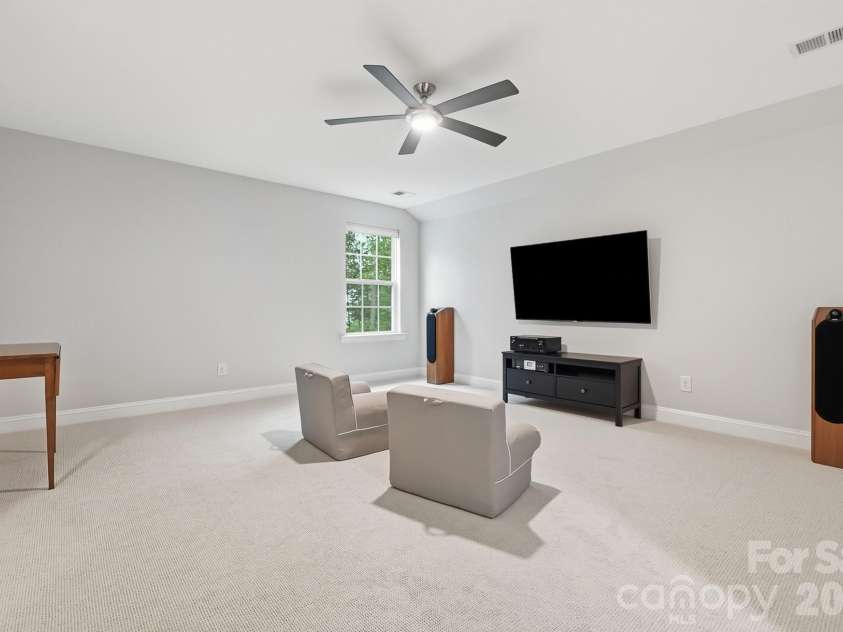 7717 Coalcliff Drive, Huntersville, NC 28078.  MLS# CAR4408239, YatesRealty ID 44254. Bonus Room/Bedroom 4