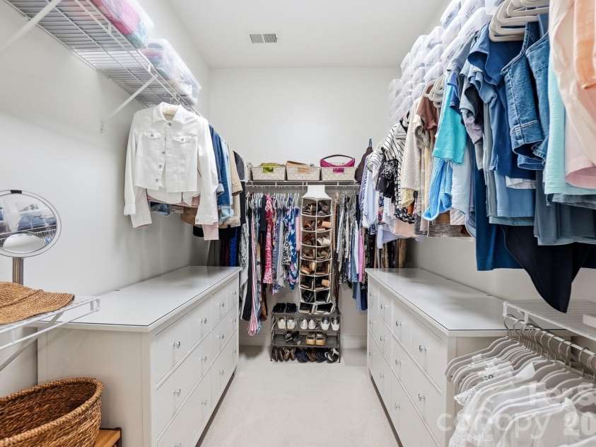 7717 Coalcliff Drive, Huntersville, NC 28078.  MLS# CAR4408239, YatesRealty ID 44254. Owner's Closet