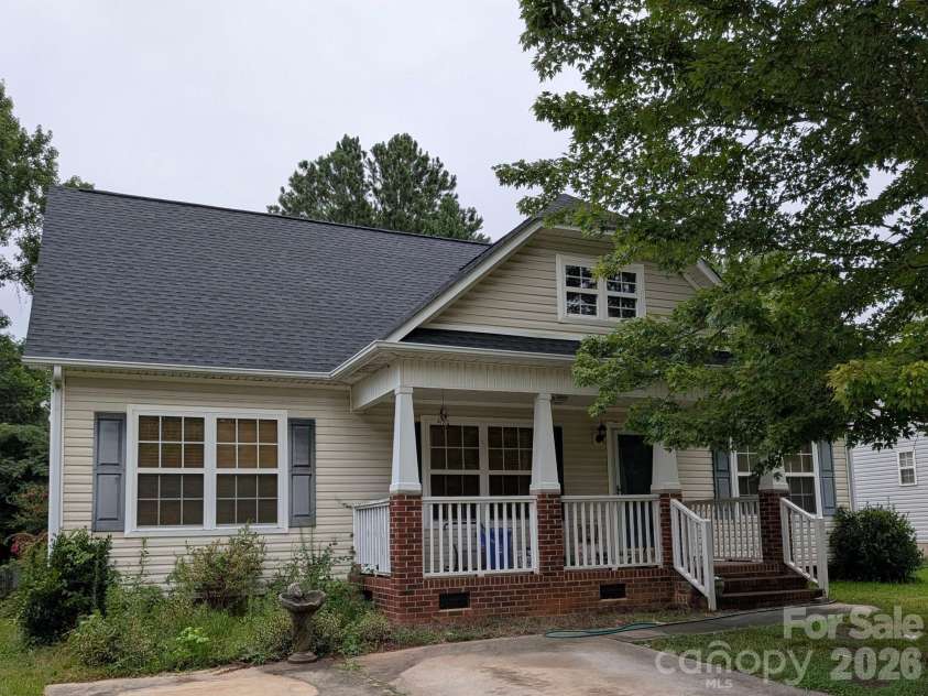 2030 Mallard Creek Drive, Rock Hill, SC 29732.  MLS# CAR4404799, YatesRealty ID 44258. 