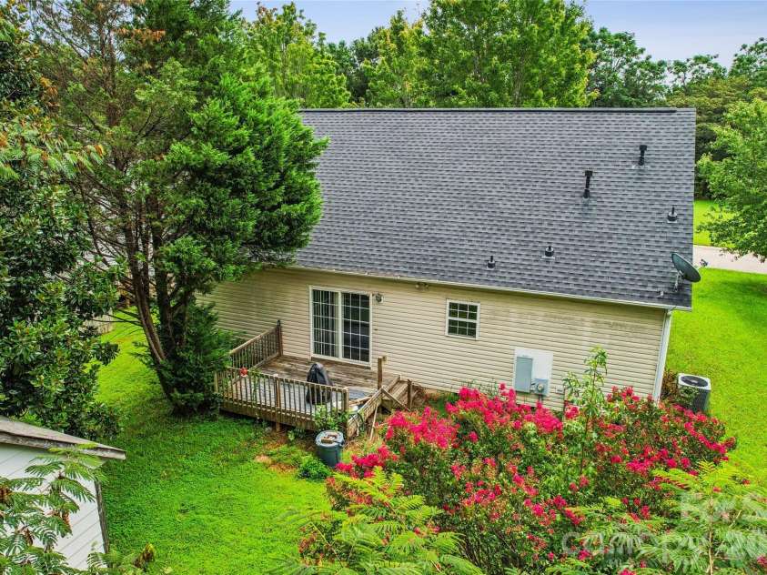 2030 Mallard Creek Drive, Rock Hill, SC 29732.  MLS# CAR4404799, YatesRealty ID 44258. 