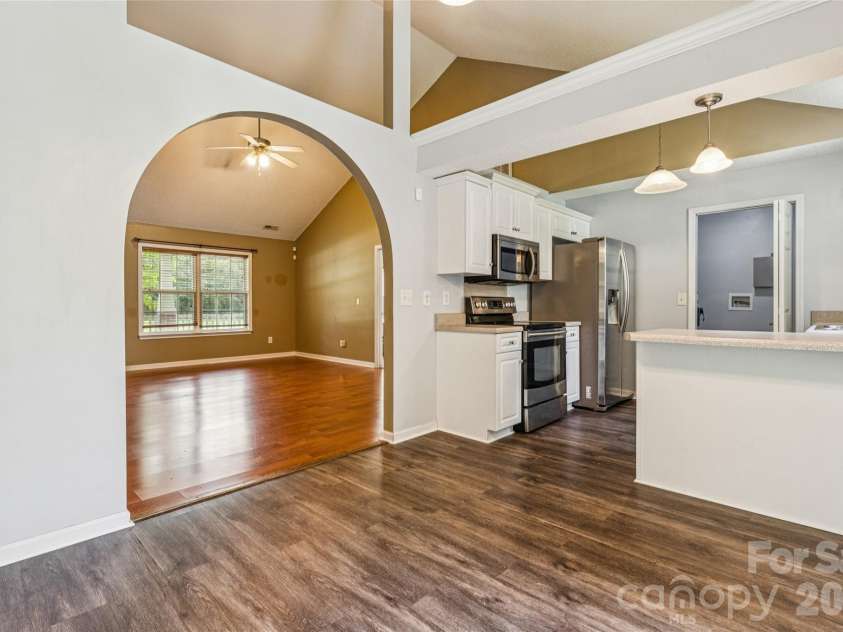 2030 Mallard Creek Drive, Rock Hill, SC 29732.  MLS# CAR4404799, YatesRealty ID 44258. 
