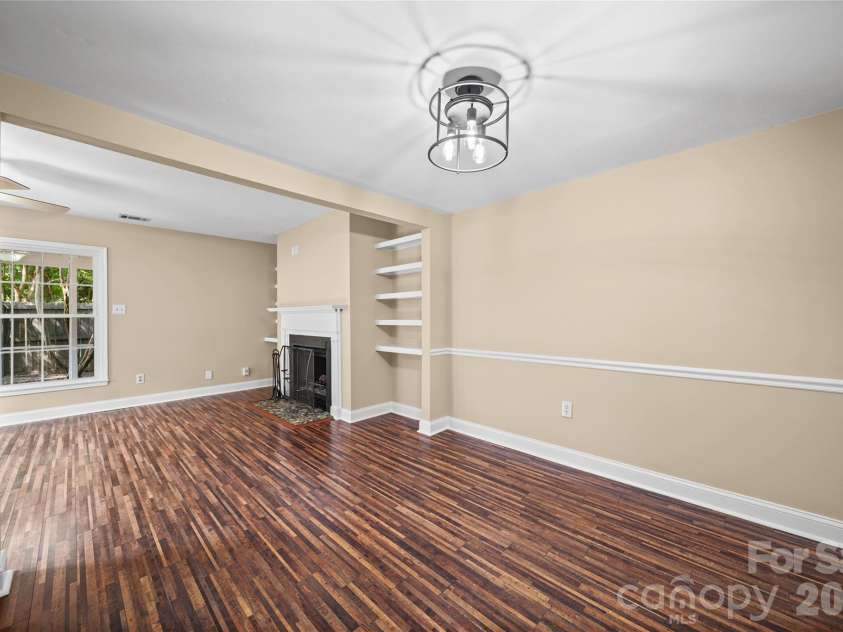 1801 Pewsbury Road, Charlotte, NC 28210.  MLS# CAR4404085, YatesRealty ID 44261. 