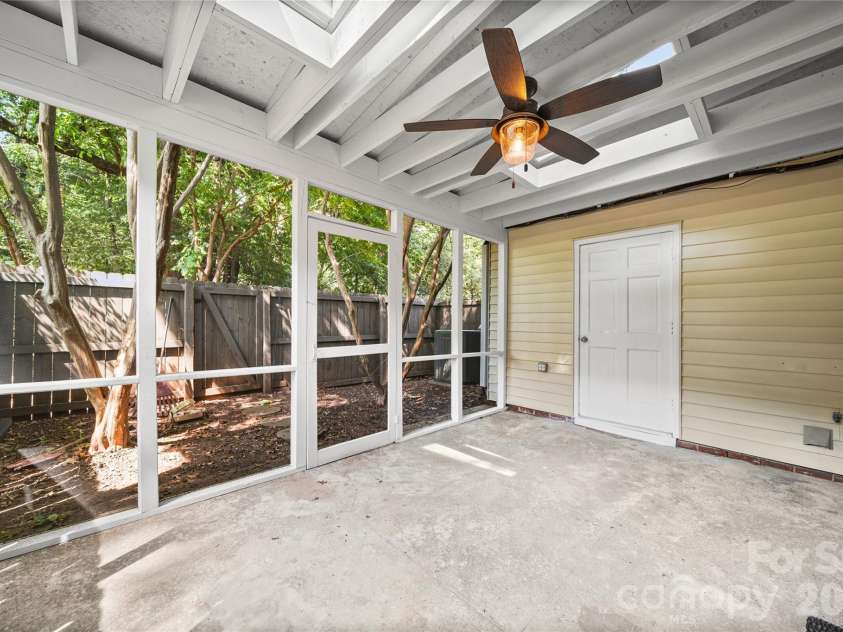 1801 Pewsbury Road, Charlotte, NC 28210.  MLS# CAR4404085, YatesRealty ID 44261. 