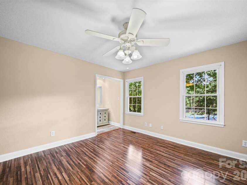 1801 Pewsbury Road, Charlotte, NC 28210.  MLS# CAR4404085, YatesRealty ID 44261. 