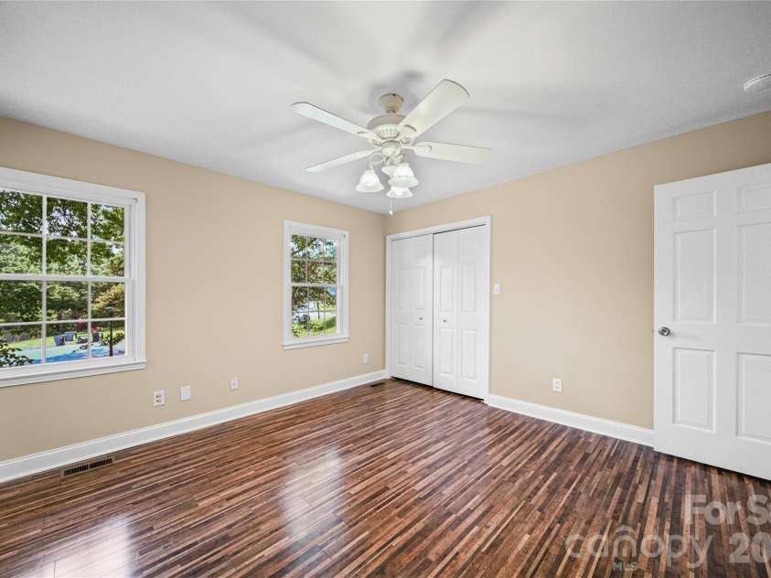 1801 Pewsbury Road, Charlotte, NC 28210.  MLS# CAR4404085, YatesRealty ID 44261. 