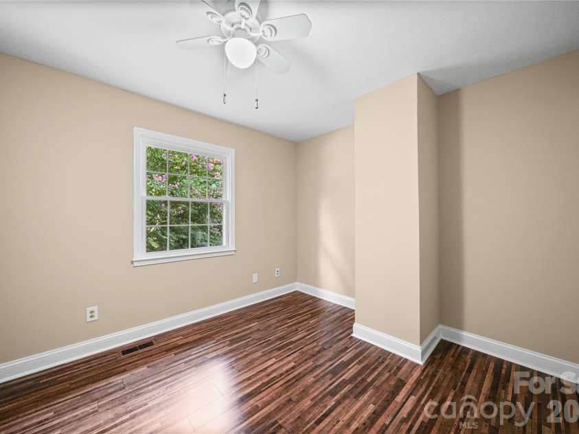 1801 Pewsbury Road, Charlotte, NC 28210.  MLS# CAR4404085, YatesRealty ID 44261. 