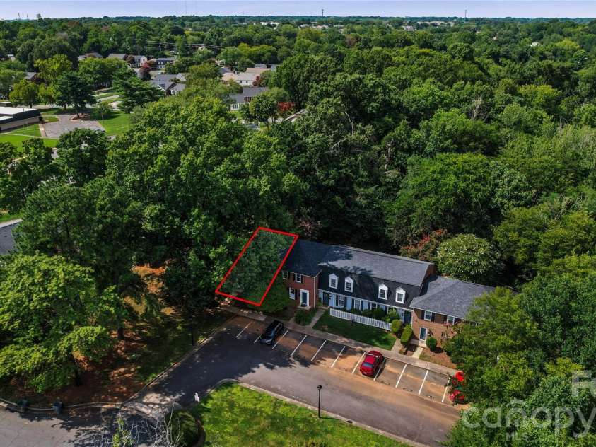 1801 Pewsbury Road, Charlotte, NC 28210.  MLS# CAR4404085, YatesRealty ID 44261. 