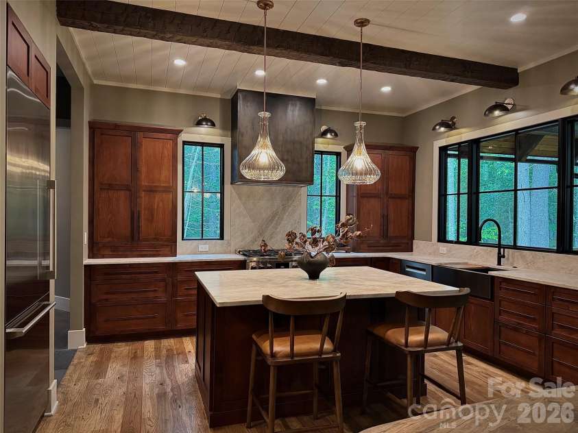 465 Mountain Brook Trail, Brevard, NC 28712.  MLS# CAR4401717, YatesRealty ID 44263. 