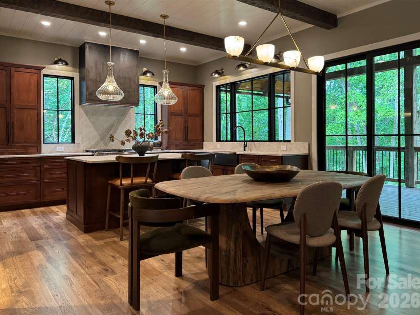465 Mountain Brook Trail, Brevard, NC 28712.  MLS# CAR4401717, YatesRealty ID 44263. 