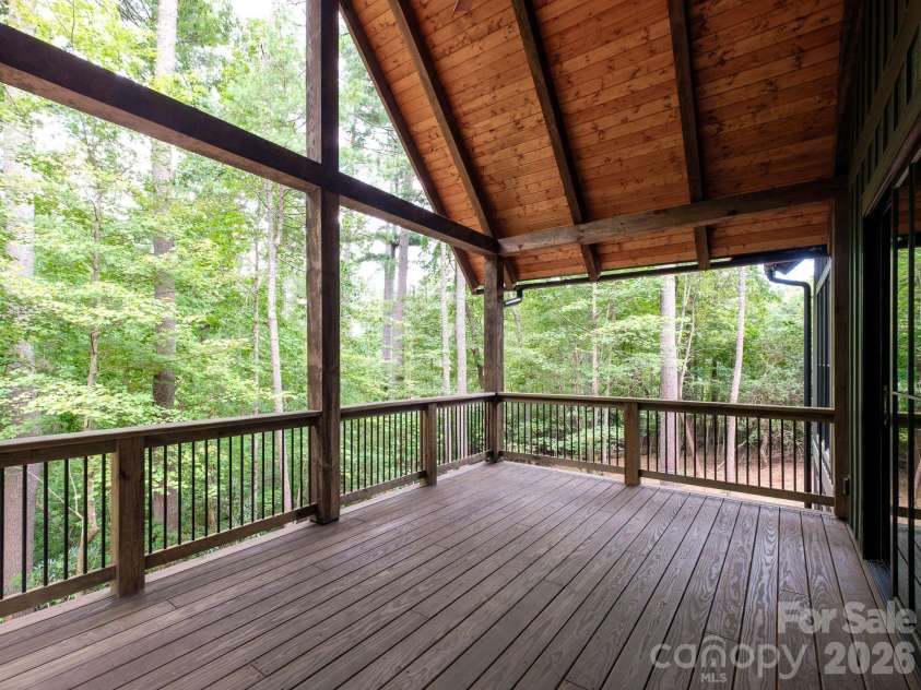 465 Mountain Brook Trail, Brevard, NC 28712.  MLS# CAR4401717, YatesRealty ID 44263. 