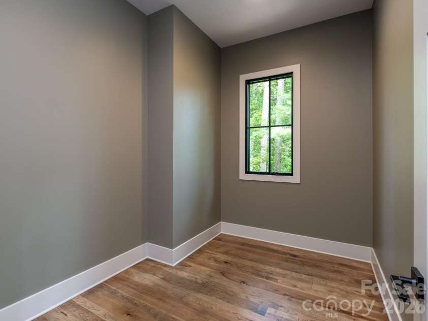 465 Mountain Brook Trail, Brevard, NC 28712.  MLS# CAR4401717, YatesRealty ID 44263. 