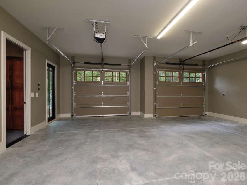 465 Mountain Brook Trail, Brevard, NC 28712.  MLS# CAR4401717, YatesRealty ID 44263. 