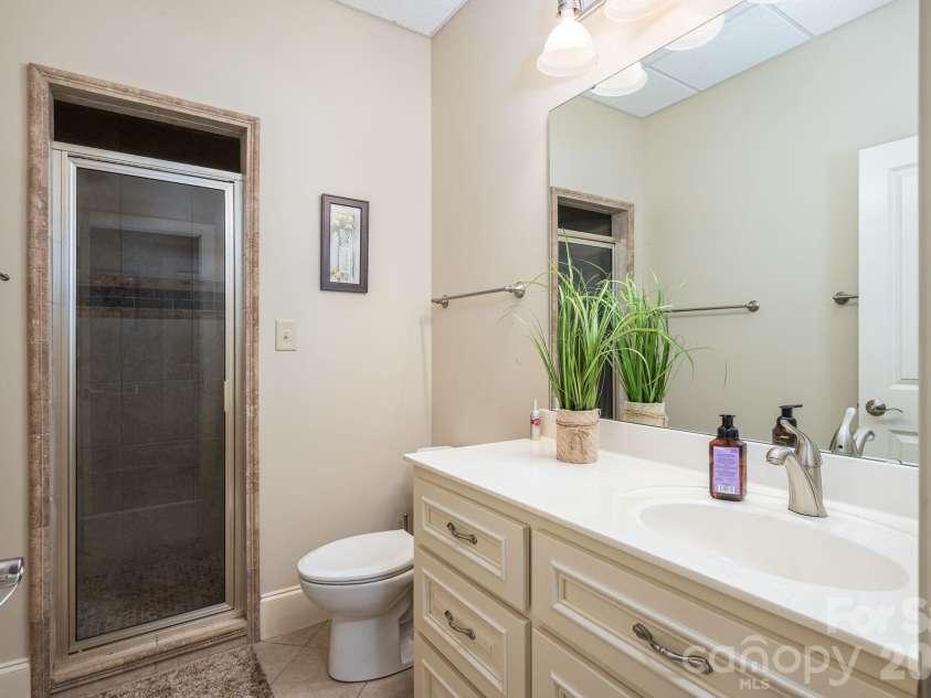237 Conifer Way, Shelby, NC 28150.  MLS# CAR4401630, YatesRealty ID 44264. 