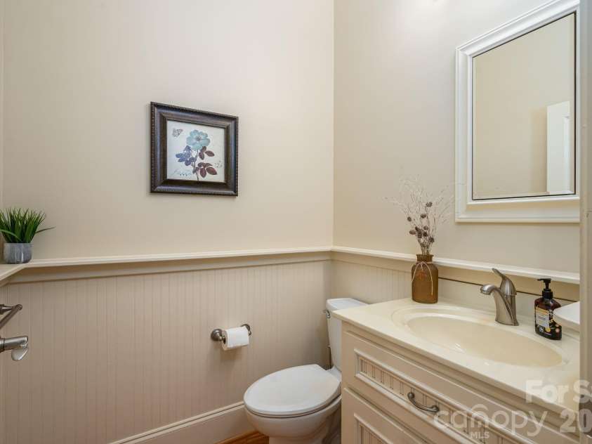 237 Conifer Way, Shelby, NC 28150.  MLS# CAR4401630, YatesRealty ID 44264. 
