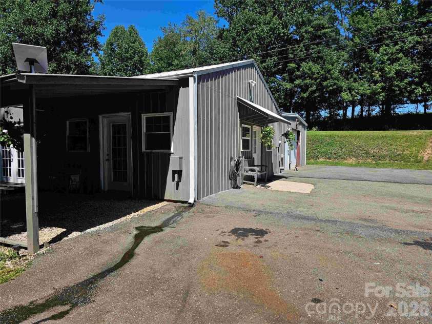 669 Old Lowgap Road, Mount Airy, NC 27030.  MLS# CAR4357343, YatesRealty ID 44266. 