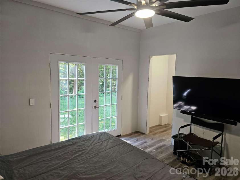 669 Old Lowgap Road, Mount Airy, NC 27030.  MLS# CAR4357343, YatesRealty ID 44266. 