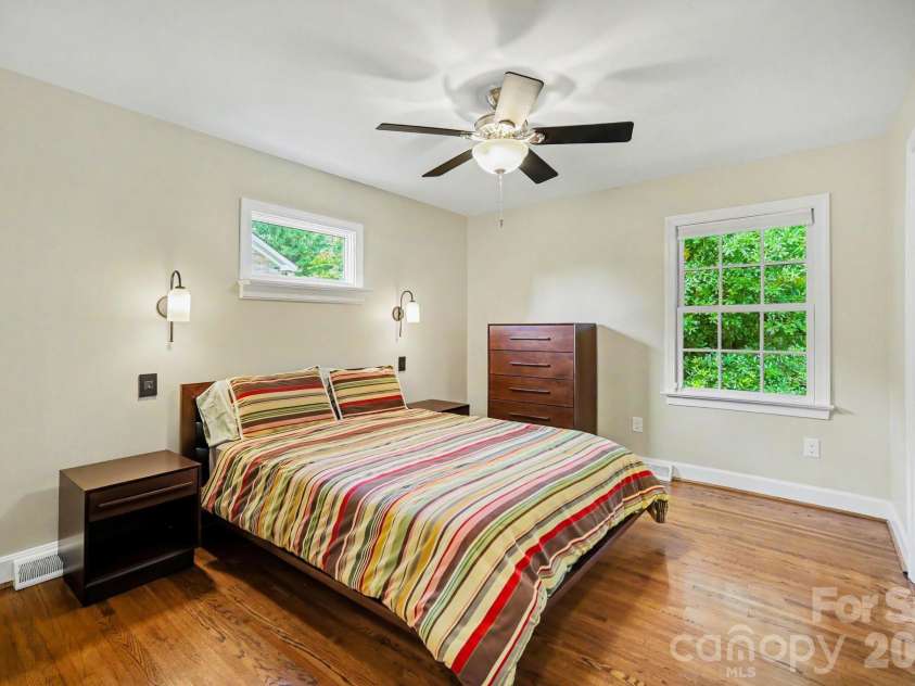 118 Lutomma Circle, Charlotte, NC 28270.  MLS# CAR4387328, YatesRealty ID 44267. 