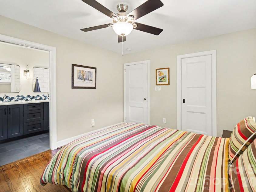 118 Lutomma Circle, Charlotte, NC 28270.  MLS# CAR4387328, YatesRealty ID 44267. 
