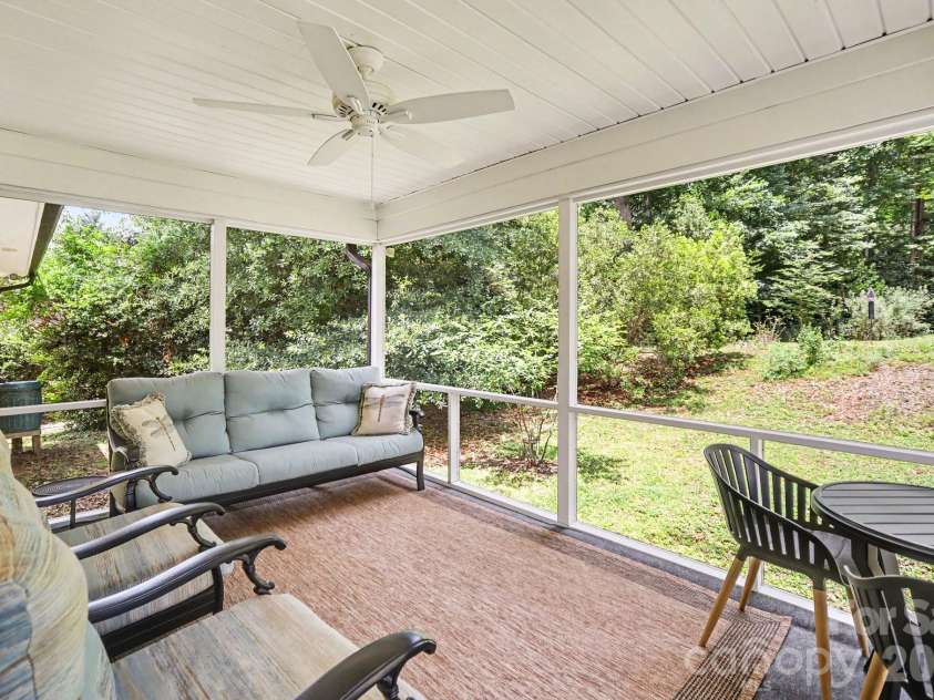 118 Lutomma Circle, Charlotte, NC 28270.  MLS# CAR4387328, YatesRealty ID 44267. Screen porch
