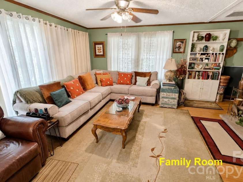 253 Royalwood Drive, Zirconia, NC 28790.  MLS# CAR4414672, YatesRealty ID 44269. 