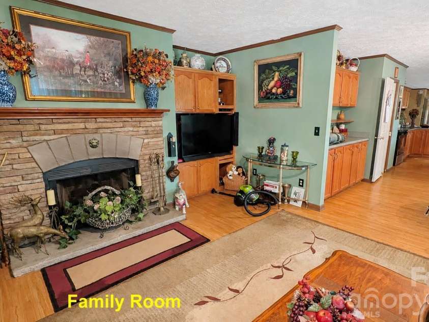 253 Royalwood Drive, Zirconia, NC 28790.  MLS# CAR4414672, YatesRealty ID 44269. 