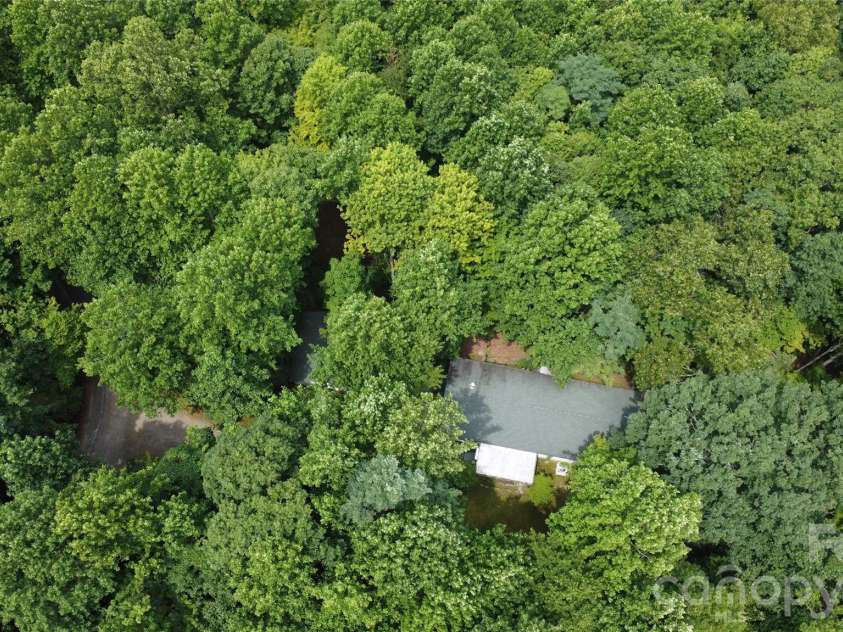 253 Royalwood Drive, Zirconia, NC 28790.  MLS# CAR4414672, YatesRealty ID 44269. 