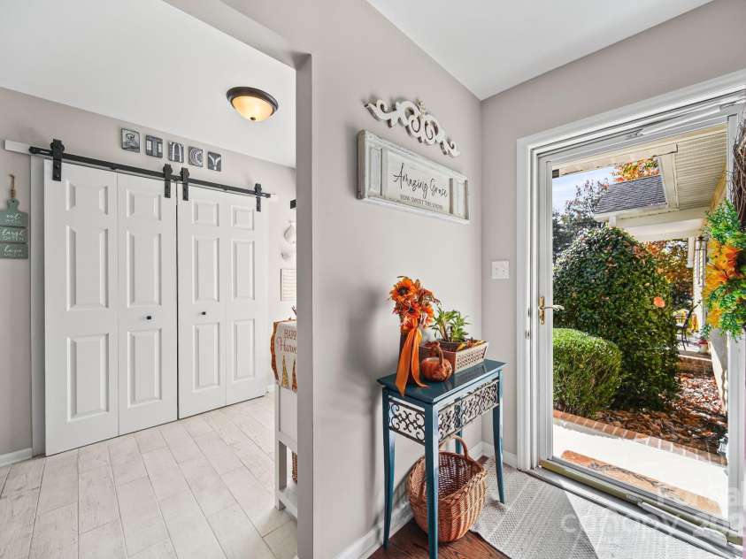 1650 Robins Nest Court, Gastonia, NC 28054.  MLS# CAR4320648, YatesRealty ID 4427. 