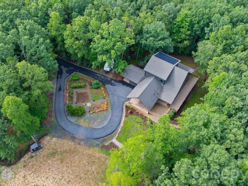 3135 Laurel Heights Drive, Morganton, NC 28655.  MLS# CAR4412108, YatesRealty ID 44270. 