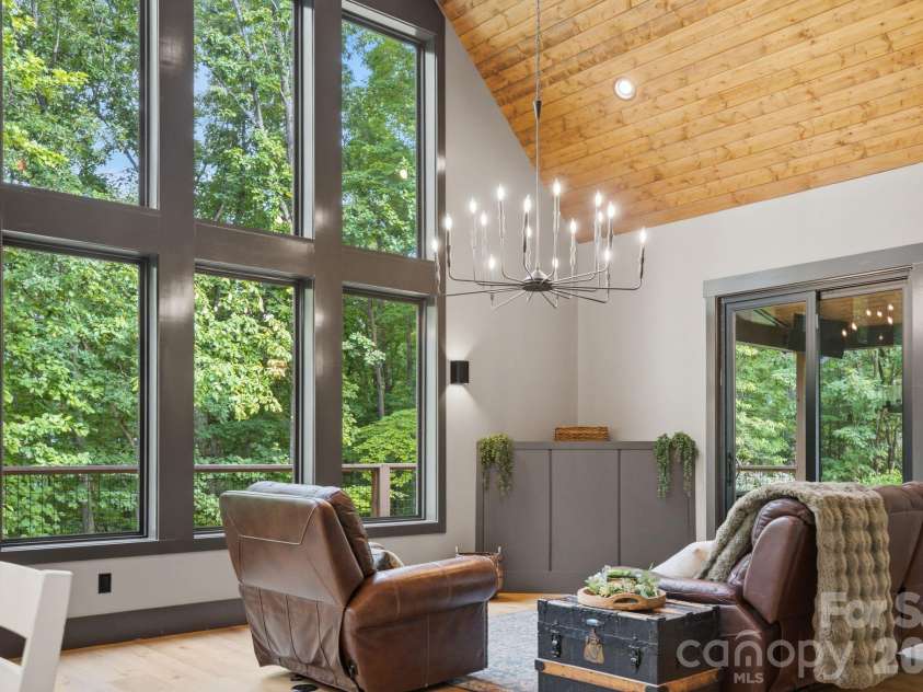 3135 Laurel Heights Drive, Morganton, NC 28655.  MLS# CAR4412108, YatesRealty ID 44270. 
