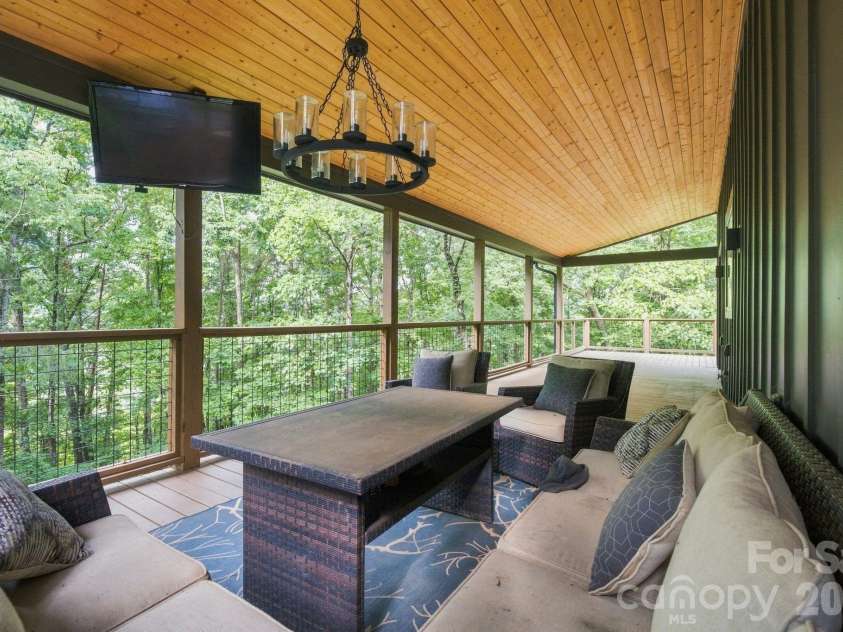 3135 Laurel Heights Drive, Morganton, NC 28655.  MLS# CAR4412108, YatesRealty ID 44270. 