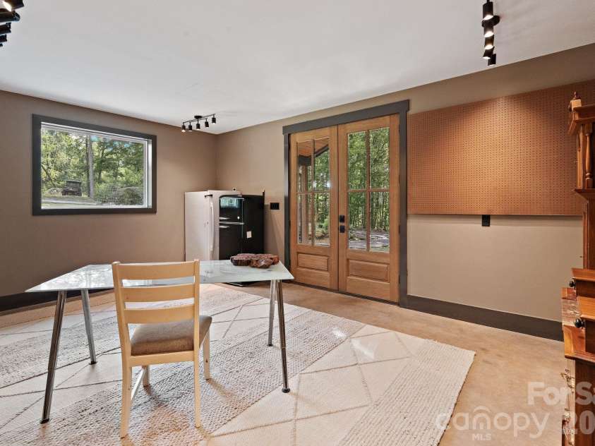 3135 Laurel Heights Drive, Morganton, NC 28655.  MLS# CAR4412108, YatesRealty ID 44270. 