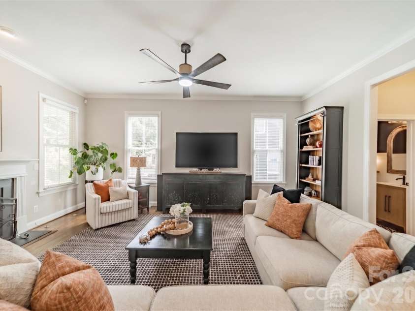 7124 Michael Scott Crossing, Fort Mill, SC 29708.  MLS# CAR4413230, YatesRealty ID 44271. 