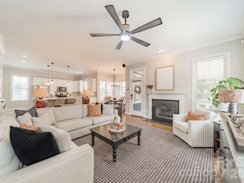 7124 Michael Scott Crossing, Fort Mill, SC 29708.  MLS# CAR4413230, YatesRealty ID 44271. 