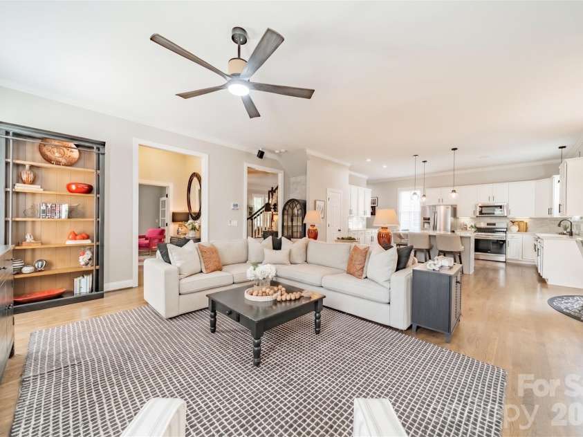 7124 Michael Scott Crossing, Fort Mill, SC 29708.  MLS# CAR4413230, YatesRealty ID 44271. 