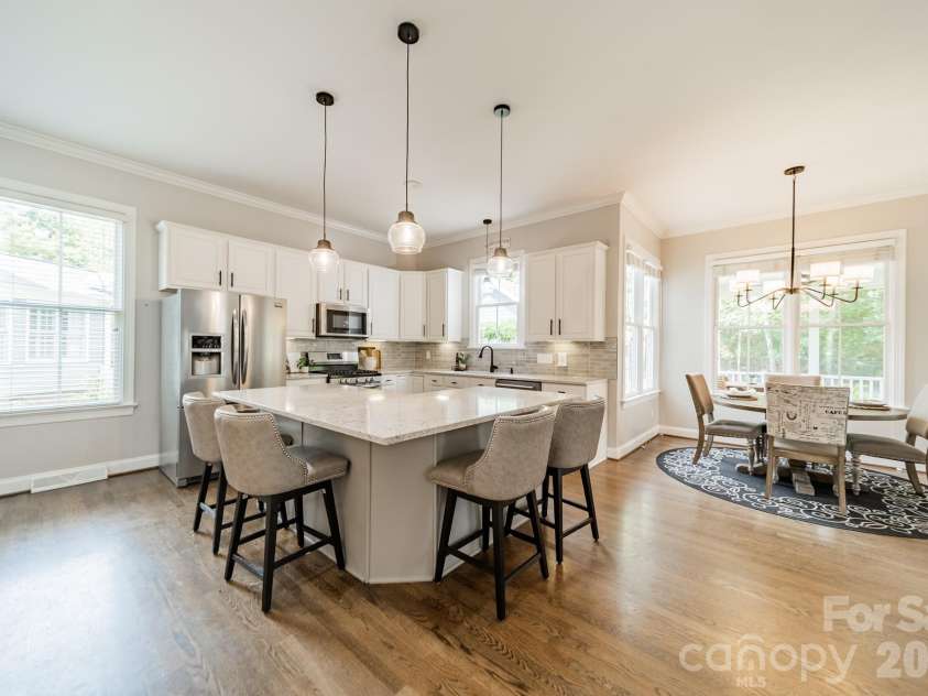 7124 Michael Scott Crossing, Fort Mill, SC 29708.  MLS# CAR4413230, YatesRealty ID 44271. 