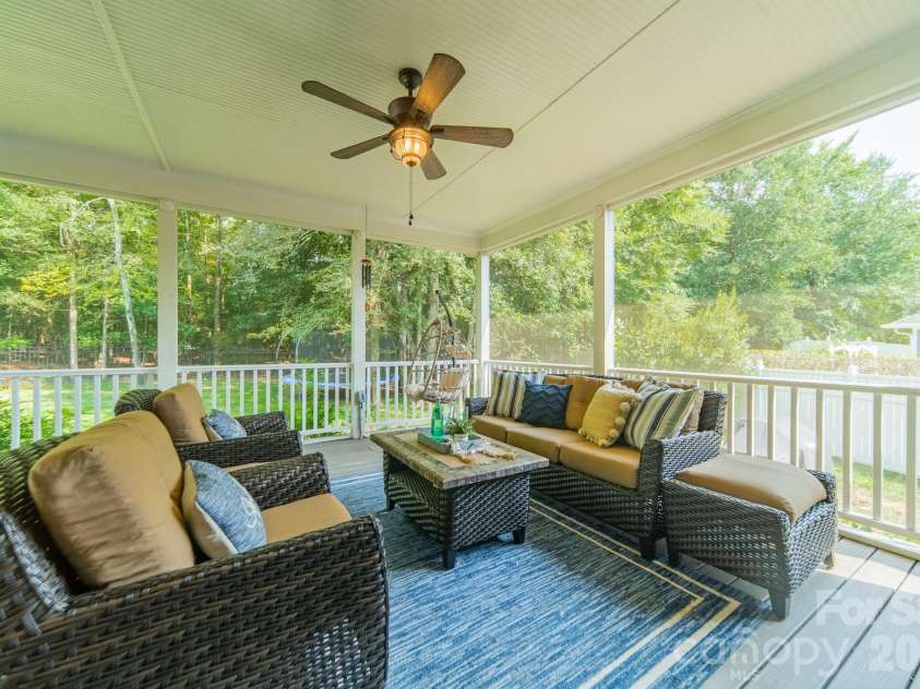 7124 Michael Scott Crossing, Fort Mill, SC 29708.  MLS# CAR4413230, YatesRealty ID 44271. 