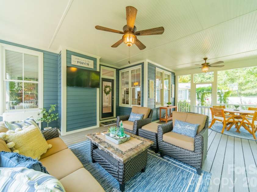 7124 Michael Scott Crossing, Fort Mill, SC 29708.  MLS# CAR4413230, YatesRealty ID 44271. 