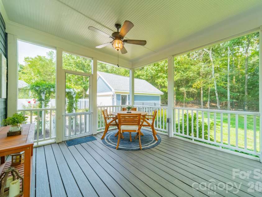 7124 Michael Scott Crossing, Fort Mill, SC 29708.  MLS# CAR4413230, YatesRealty ID 44271. 
