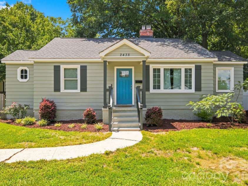 2438 Remount Road, Charlotte, NC 28208.  MLS# CAR4413052, YatesRealty ID 44273. 