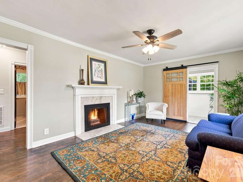 2438 Remount Road, Charlotte, NC 28208.  MLS# CAR4413052, YatesRealty ID 44273. 