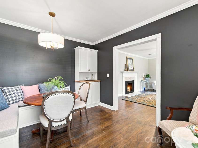 2438 Remount Road, Charlotte, NC 28208.  MLS# CAR4413052, YatesRealty ID 44273. 