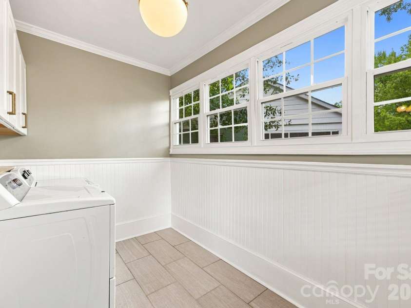 2438 Remount Road, Charlotte, NC 28208.  MLS# CAR4413052, YatesRealty ID 44273. 
